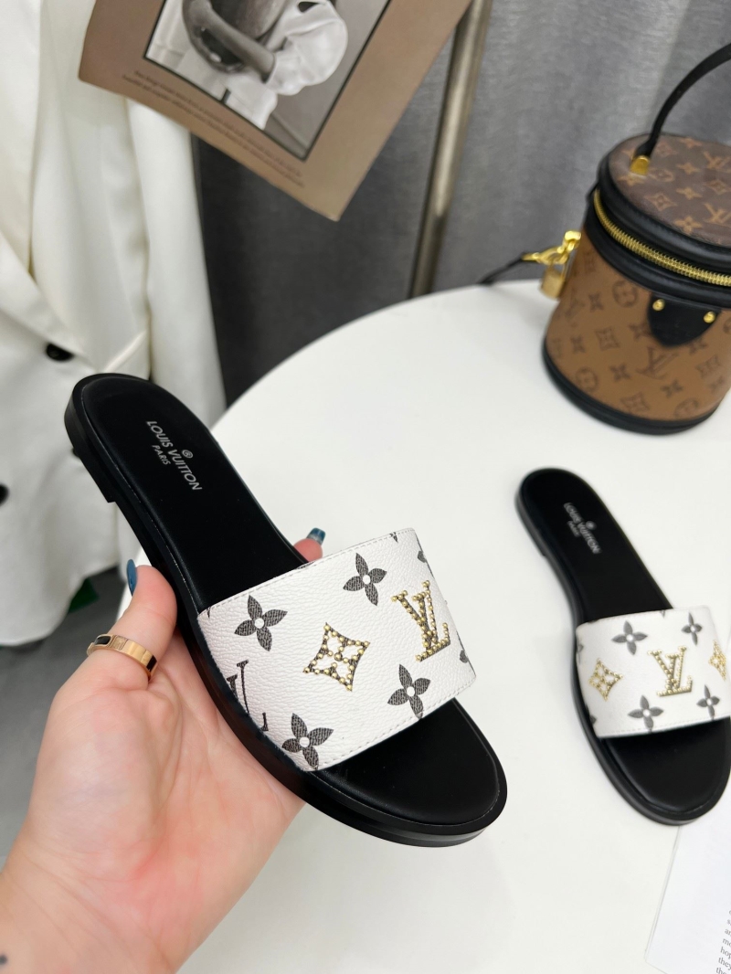 Louis Vuitton Slippers